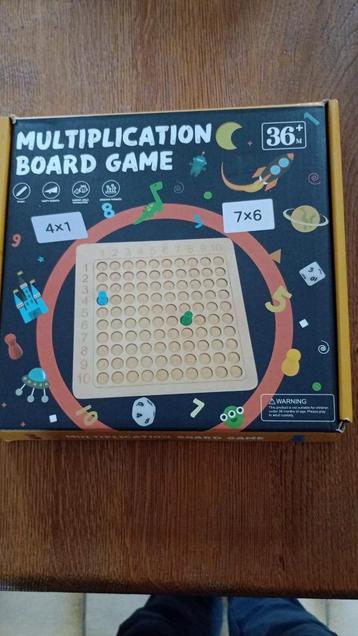 multiplication board beschikbaar voor biedingen