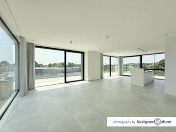 Luxueus, energiezuinig appartement met terras & garage beschikbaar voor biedingen