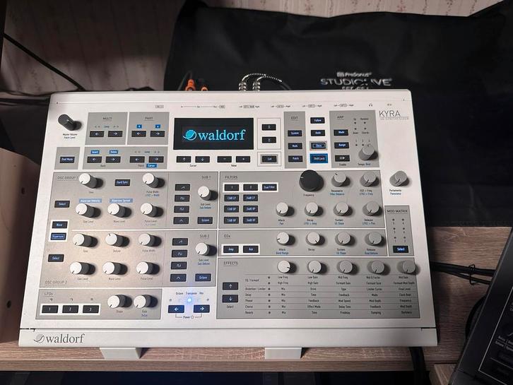 Waldorf Kyra VA synthesizer, Musique & Instruments, Synthétiseurs, Comme neuf, Enlèvement ou Envoi
