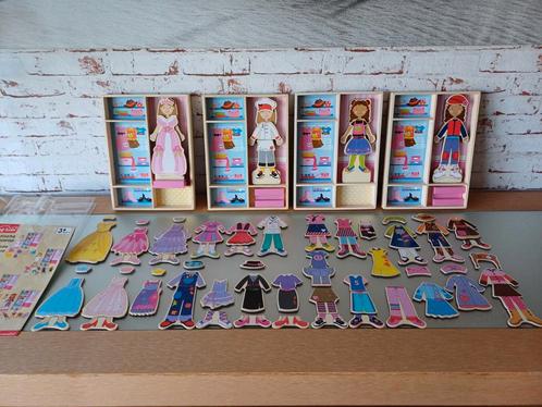 4 x poupées à déguiser en bois aimantées + 3 figurines en bo, Enfants & Bébés, Jouets | Jouets en bois, Comme neuf, Enlèvement ou Envoi
