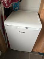 Beko frigo met vriesvak, Elektronische apparatuur, Ophalen, Zo goed als nieuw