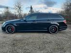 Onberispelijke Mercedes C63 AMG uit bouwjaar 2010, Auto's, Automaat, Euro 5, Achterwielaandrijving, 330 kW