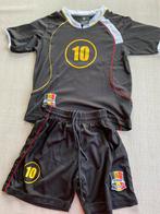 Voatbaltenue Belgium 104, Kinderen en Baby's, Ophalen of Verzenden, Gebruikt, Jongen of Meisje, Sport- of Zwemkleding