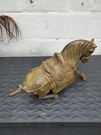 Paard in brons.Mooie patine.Gewicht 9.4 kg., Antiek en Kunst, Ophalen