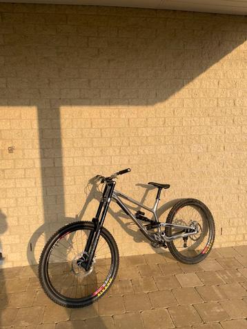commencal frs, hope tech v4,  27,5 beschikbaar voor biedingen