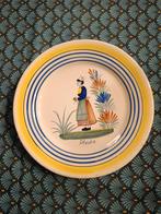 Bretoens bord faience de Quimper, Antiek en Kunst, Antiek | Keramiek en Aardewerk, Verzenden