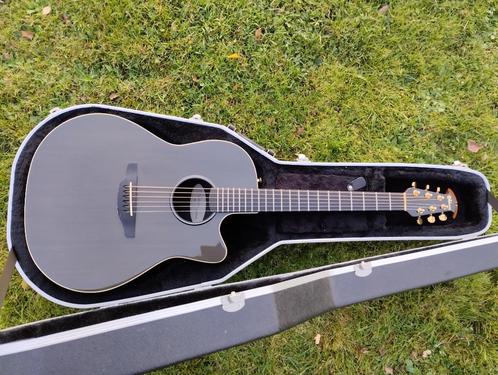 Prachtige Adamas 6591 USA 100% gouden koolstofvezel elektro, Muziek en Instrumenten, Snaarinstrumenten | Gitaren | Akoestisch