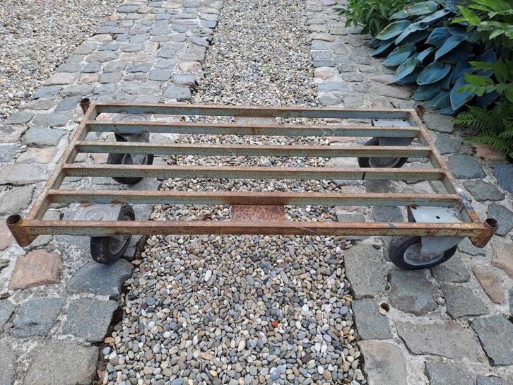 Vintage industriële palletkar / salontafel, Huis en Inrichting, Tafels | Salontafels, Gebruikt, Ophalen