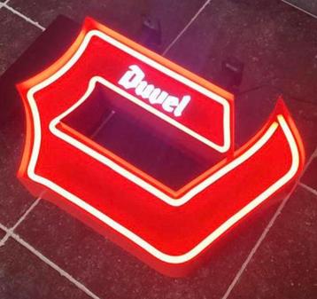 Neon retro vintage deco  beschikbaar voor biedingen