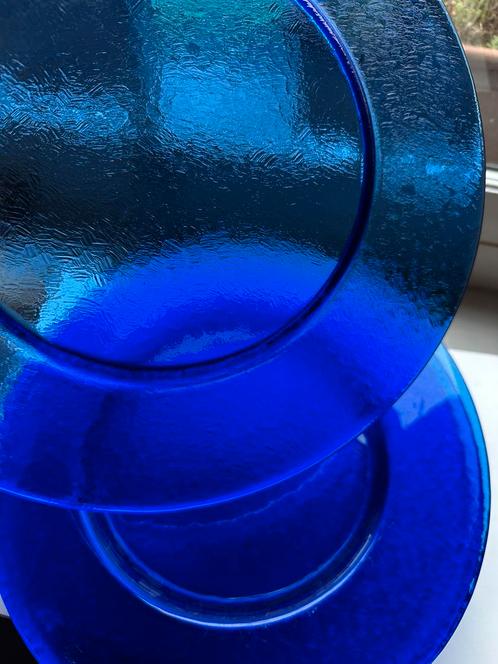 Villeroy en Boch 8 vintage salade borden fiorina blauw, Huis en Inrichting, Woonaccessoires | Schalen en Manden, Zo goed als nieuw