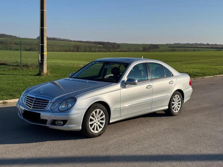 Mercedes classe E280, Autos, Mercedes-Benz, Particulier, Classe E, ABS, Phares directionnels, Airbags, Air conditionné, Alarme