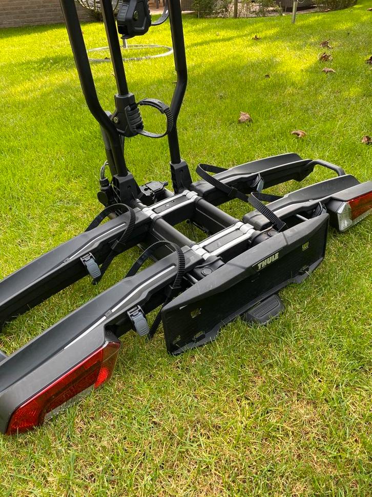 Thule fietsendrager Easyfold 3 nieuwste model, Auto diversen, Fietsendragers, Nieuw, Trekhaakdrager, 2 fietsen, Brede banden, Elektrische fiets