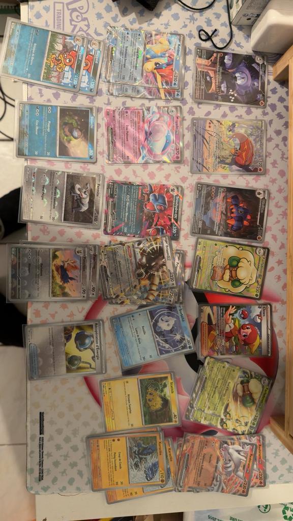 Carte Pokemon Flamma Blanche, Hobby & Loisirs créatifs, Jeux de cartes à collectionner | Yu-gi-Oh!, Comme neuf, Booster, Enlèvement