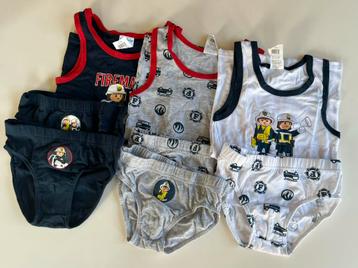 Hemdjes/ onderbroeken maat 122-128 (nieuwstaat) beschikbaar voor biedingen