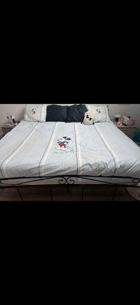 Matelas du bas 200x200cm, Maison & Meubles, Chambre à coucher | Matelas & Sommiers, Comme neuf, Matelas, Enlèvement