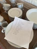 Noritake “Tahoe 2585” – 67- delig 12-persoons porseleinen se, Antiek en Kunst, Ophalen