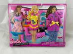 Barbie Fashionistas Clothes 3 Outfit Sleepover Fashion Set, Kinderen en Baby's, Speelgoed | Poppen, Ophalen of Verzenden, Nieuw
