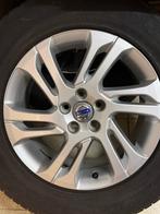 Volvo XC60 4 Jantes + Pneus Continental 235/65 R17 (5-6 mm), Autos : Pièces & Accessoires, Pneus et Jantes, Pneus hiver, 17 pouces