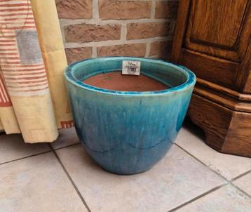 Grote zware terracotta groen/ blauwe bloempot H24cm D30cm beschikbaar voor biedingen