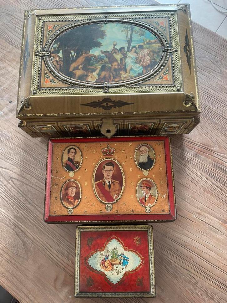 Lor de trois anciennes boites métalliques -décor vintage, Collections, Boîte en métal, Utilisé, Enlèvement