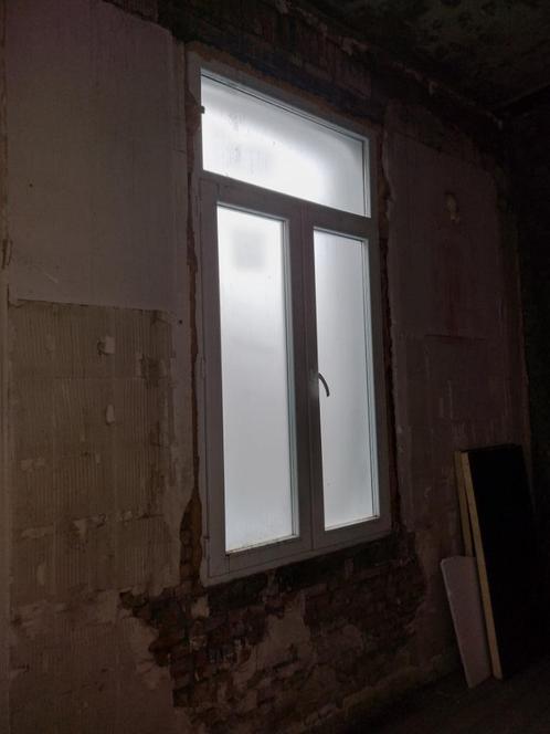 PVC raam Deceuninck badkamer 117x218cm, Doe-het-zelf en Bouw, Glas en Ramen, Zo goed als nieuw, Gevelraam of Ruit, 160 cm of meer