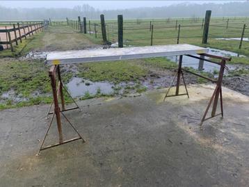 Metser stelling TE HUUR  beschikbaar voor biedingen