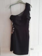 Nieuwe jurk maat 38, Noir, Taille 38/40 (M), Enlèvement ou Envoi, Neuf