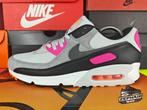 Nike Air Max 90 'Dunkin Donuts' EU44,5 2023, Kleding | Heren, Schoenen, Wit, Nike, Ophalen of Verzenden, Sneakers