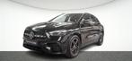 Mercedes-Benz GLA GLA 180 AMG Line + NIGHTPACK + SURROUND VI, Auto's, Stof, Gebruikt, Euro 6, 136 pk