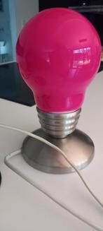 Roze lamp ca 25cm hoog op chrome voet., Enlèvement