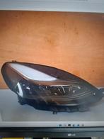 Phare avant LED gauche de la Tesla Model Y, Enlèvement