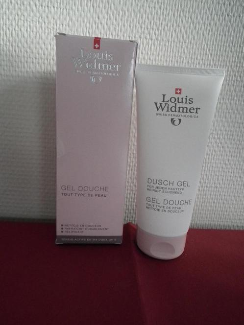 Geparfumeerde douchegel (Louis Widmer) 200 ml. (nieuw), Handtassen en Accessoires, Uiterlijk | Lichaamsverzorging, Nieuw, Bad & Douche