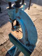 Werkplaatspers, Ophalen