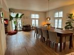 Houten kloostertafel, Ophalen
