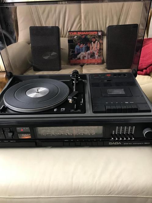 vintage radio, platenspeler, cassettespeler Saba, Muziek en Instrumenten, Overige Muziek en Instrumenten, Gebruikt, Ophalen