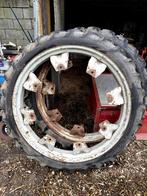 2 Roues de pulvérisation pour tracteur, Articles professionnels, Agriculture | Tracteurs, Enlèvement, Utilisé, Massey Ferguson