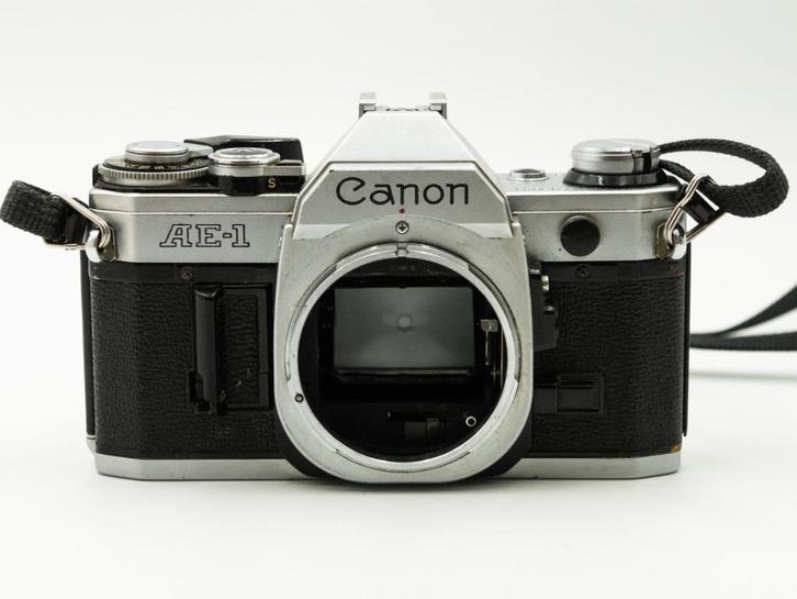 Canon AE-1, Audio, Tv en Foto, Fotocamera's Analoog, Gebruikt, Spiegelreflex, Canon, Ophalen of Verzenden