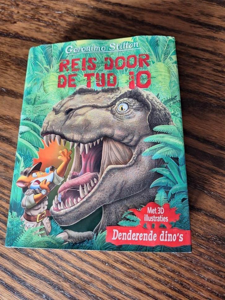 GERONIMO STILTON : REIS DOOR DE TIJD 10(DENDERENDE DINO'S), Boeken, Kinderboeken | Jeugd | 10 tot 12 jaar, Zo goed als nieuw, Fictie