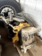 Engcon tiltrotator, Ophalen