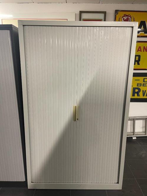 IJzeren rolluikkasten roldeurkasten 1,2m op 1.97m 47 breed, Huis en Inrichting, Kasten | Roldeurkasten en Archiefkasten, Gebruikt