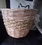 Paniers en osier (2 différents, voir photos). 5 euros chacun, Enlèvement, Neuf
