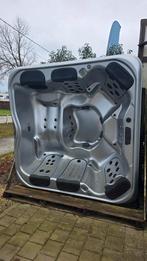 Demo jacuzzi villeoy en boch spa GEEN pompen aanwezig, Tuin en Terras, Ophalen, Gebruikt, Vast