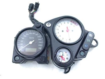 TELLERSET VTR 1000 F Firestorm 1997-2006 (VTR1000F SC36) beschikbaar voor biedingen