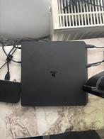 Ps4 met games en controlers goedkoop! Onderhandelen mogelijk, Games en Spelcomputers, Ophalen, Zo goed als nieuw, Slim, Met games