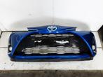 BUMPER VOOR Toyota Yaris III (P13) (01-2010/09-2020), Gebruikt, Voor, Toyota, Bumper