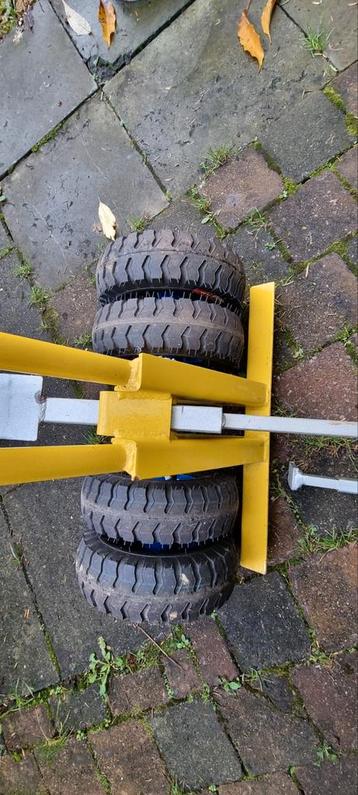 Orit caddy psl tegelplaatser
