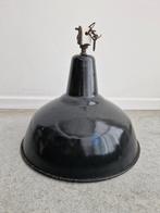 INDUSTRIËLE HANGLAMP IN EMAILLE, Huis en Inrichting, Lampen | Hanglampen, Ophalen, Gebruikt, Metaal, Minder dan 50 cm