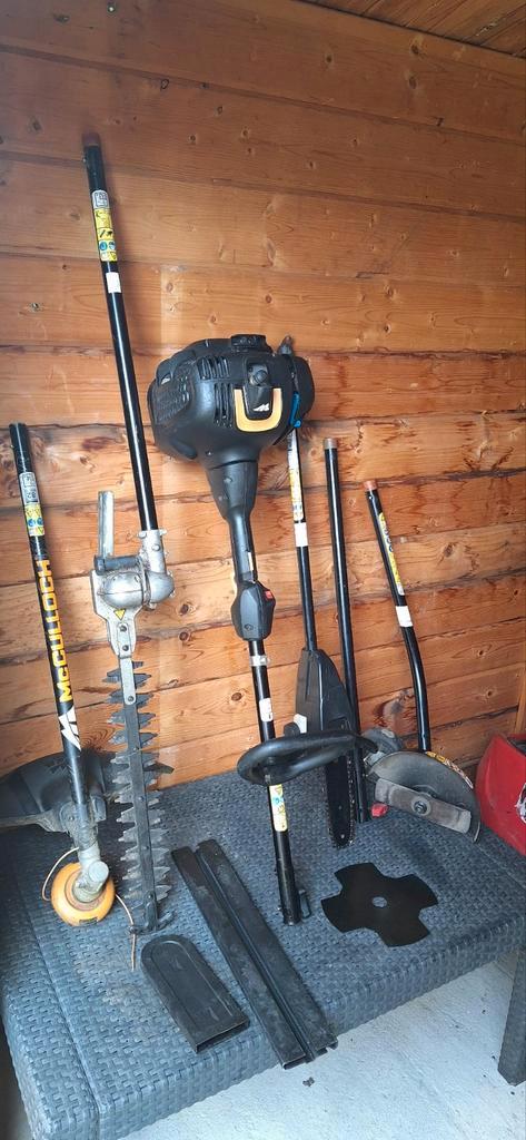 Comby MC-CULLOCH gemaakt door HUSQVARNA, Tuin en Terras, Bosmaaiers, Ophalen