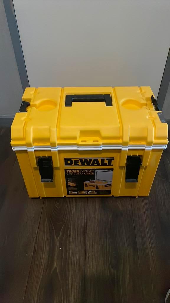 Koelbox Dewalt ToughSystem, Doe-het-zelf en Bouw, Gereedschapskisten, Zo goed als nieuw, Ophalen