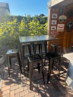 Stevige bartafel met 6 stoelen voorzien van leuning, Ophalen, Zo goed als nieuw